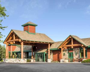 Gallery image of Quality Inn Rhinelander in Rhinelander