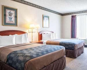 Легло или легла в стая в Rodeway Inn & Suites Milwaukee Airport