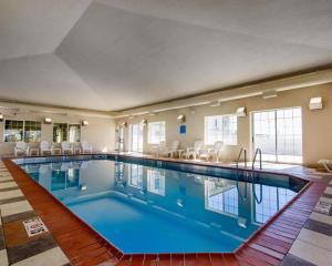 Hồ bơi trong/gần Sleep Inn & Suites Evansville - Casper
