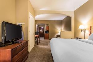 Gallery image of Quality Suites New Iberia in New Iberia