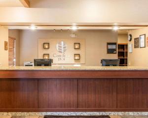 The lobby or reception area at Comfort Inn Salida