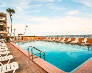 Gallery image of Quality Inn Oceanfront in Ormond Beach