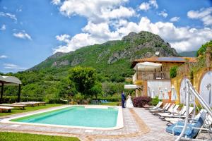 GiunganoにあるCountry House Feliciaの花嫁