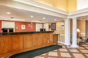 Gallery image of Quality Inn Rome in Rome