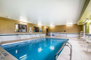a swimming pool in a hotel room at Quality Inn - Coralville in Coralville