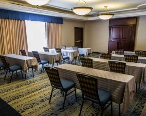 Gallery image of Quality Inn Schaumburg - Chicago near the Mall in Schaumburg