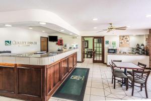 Gallery image of Quality Inn Columbia City near US-30 in Columbia City
