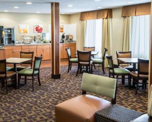 Restaurace v ubytování Quality Inn Chesterton near Indiana Dunes National Park I-94