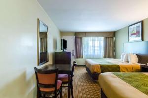 Gallery image of Fairbridge Inn Express Pittsfield in Pittsfield +33 photos