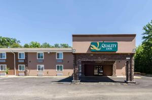 Afbeelding uit fotogalerij van Quality Inn Chicopee-Springfield in Chicopee