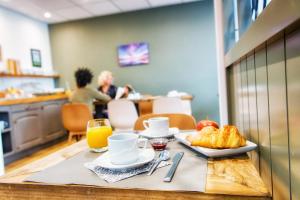 Cibo presso l'hotel o nelle vicinanze