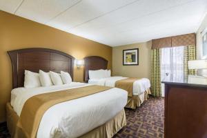 Postel nebo postele na pokoji v ubytování Quality Inn & Suites Arden Hills - Saint Paul North + 23 fotografií