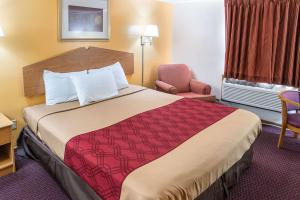 Gallery image of Rodeway Inn & Suites in Austin