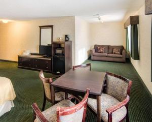 Gallery image of Quality Inn Northtown in Coon Rapids