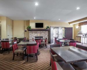 Foto da galeria de Comfort Inn & Suites Harrisonville em Harrisonville