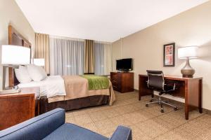 Foto dalla galleria di Comfort Inn & Suites Omaha Central a Omaha