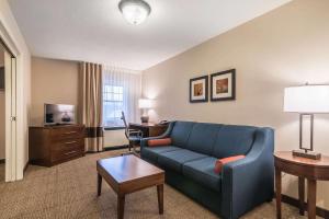A seating area at Comfort Inn