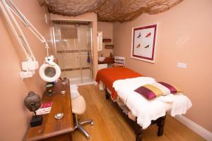 Letto o letti in una camera di Decoy Country Cottages