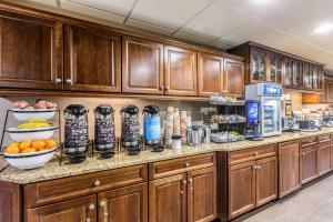 A kitchen or kitchenette at Comfort Inn Medford-Long Island