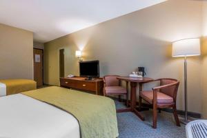 Postel nebo postele na pokoji v ubytování Quality Inn Hyde Park - Poughkeepsie North