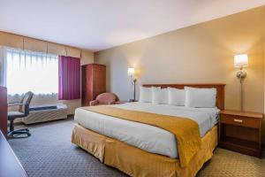 Postel nebo postele na pokoji v ubytování Quality Inn Hyde Park - Poughkeepsie North