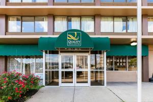 Fotografie z fotogalerie ubytování Quality Inn & Suites Cincinnati Downtown Area v destinaci Cincinnati