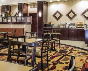 Restaurace v ubytování Comfort Suites Troy-I75