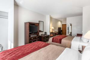 TV a/nebo společenská místnost v ubytování Quality Inn & Suites Guymon