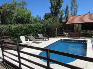 Πισίνα στο ή κοντά στο Chalet Individual Maiten 2