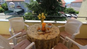 Balkón nebo terasa v ubytování Apartment Malinska, Krk 15