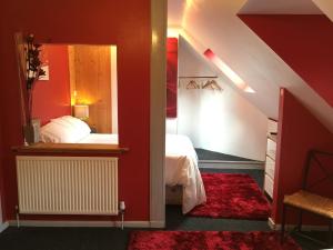 The Folly Hotel