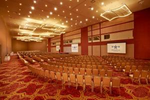 Área de negócios e/ou sala de conferências em Megapolis Hotel Panama