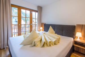 Gallery image of Schönblick Mountain Resort & Spa - Das Original! in Rauris