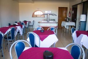 Restaurace v ubytování Hotel Colina + 19 fotografií