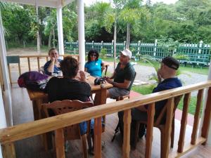 Clients de Jungle View Guest