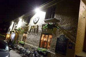 The building where the inn is located 