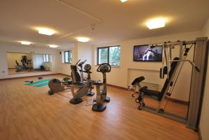 Fitness centrum a/nebo fitness zařízení v ubytování Hotel Monte Bondone