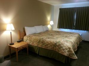 Postel nebo postele na pokoji v ubytování Fidalgo Country Inn + 37 fotografií