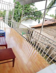 En balkong eller terrasse på Hai Phuong Tuyen Guesthouse