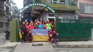 Mga guest na naka-stay sa R&R Guest House