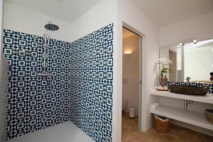 Koupelna v ubytování Abeniss Boutique B&B