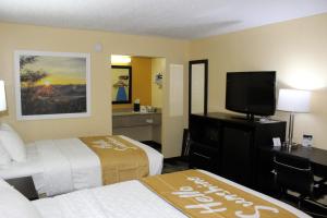 Gallery image of Days Inn by Wyndham Canton in Canton