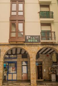 Gallery image of La Sota in Castro-Urdiales