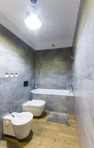 Kúpeľňa v ubytovaní Nowy Apartament Atal Tower - Garaż - Taras Widokowy - Centrum