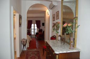 Gallery image of lamaisonderose in Caux