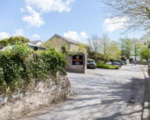 Gallery image of Old Kings Arms Hotel in Pembroke