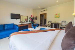 Gallery image of Kasemsuk Guesthouse SHA Extra plus in Karon Beach