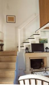 A kitchen or kitchenette at Villa Patmos Netia