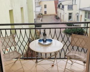 Balkón alebo terasa v ubytovaní Kierunek Sopot Apartament GRACJA Monte Cassino 36