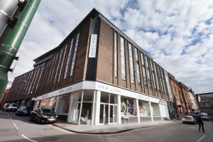 Gallery image of Lace Market Apartments - Nottingham City Centre most Central Location in Thurland Street - minutes to Motorpoint Arena and Victoria Centre Shopping Centre in Nottingham